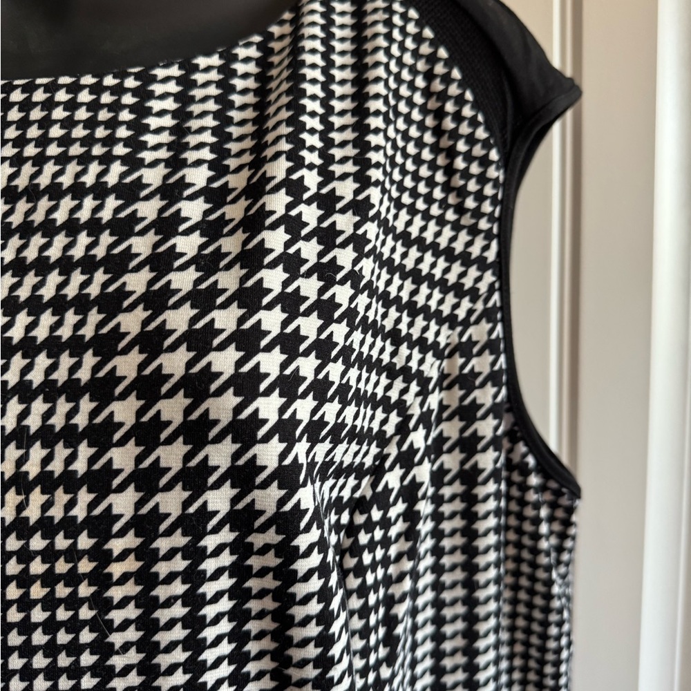 Calvin Klein Sleeveless Black and White Houndstooth Dress - Picture 2 of 2